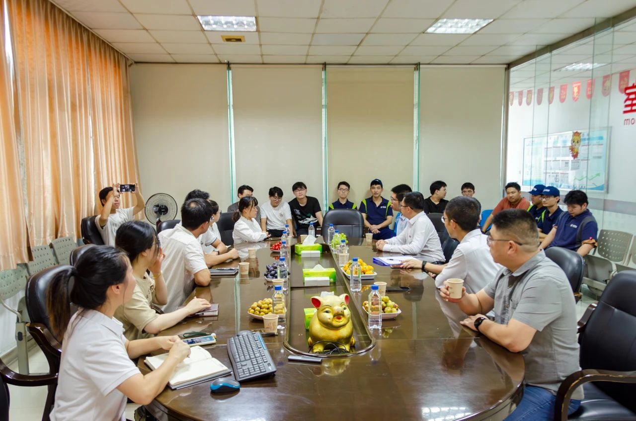 海工師生赴恒安集團(tuán)開展實(shí)習(xí)就業(yè)回訪交流